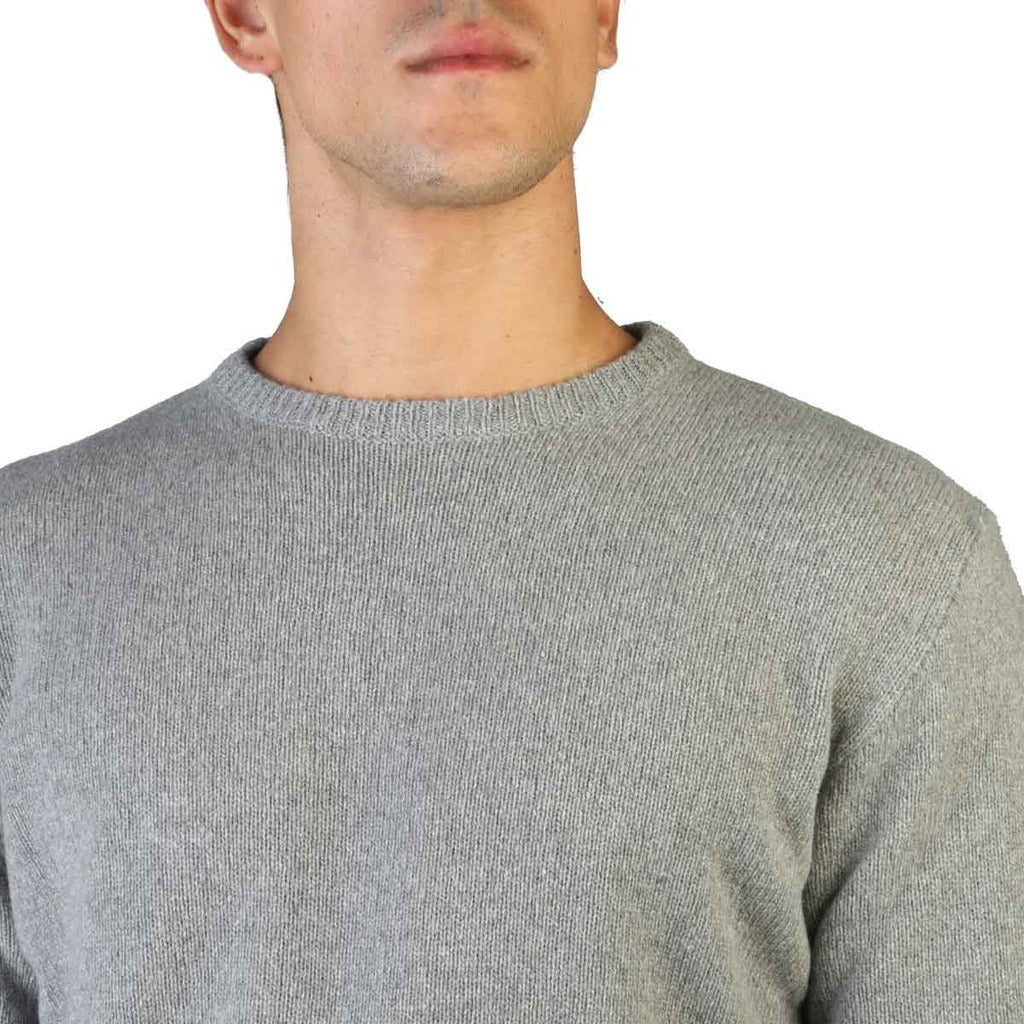 100% Cashmere - C-Neck Cashmere Sweater